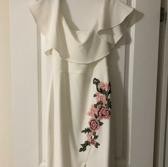 Ladies clothes - Picture 4 of 7